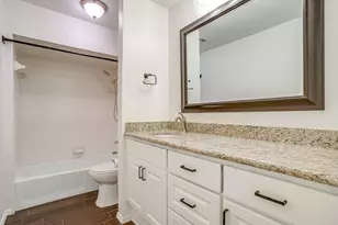 2017 Garden Oaks Dr, Arlington, TX 76012 - Photo 15