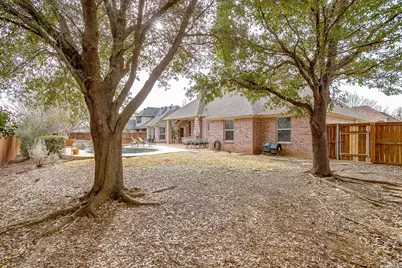 1042 Chesapeake Drive, Mansfield, TX 76063 - Photo 3