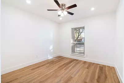 8629 Baumgarten Drive, Dallas, TX 75228 - Photo 25