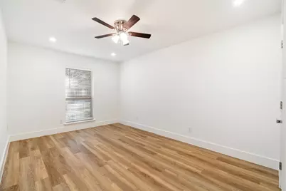 8629 Baumgarten Drive, Dallas, TX 75228 - Photo 23