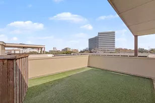 101 Decker Ct, Irving, TX 75062 - Photo 29