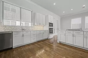 101 Decker Ct, Irving, TX 75062 - Photo 15