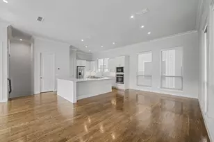 101 Decker Ct, Irving, TX 75062 - Photo 11