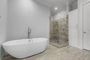 101 Decker Ct, Irving, TX 75062 - Photo 19