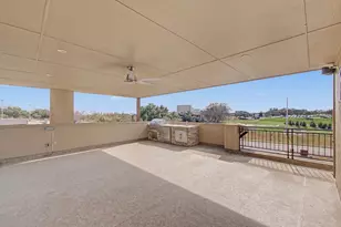 101 Decker Ct, Irving, TX 75062 - Photo 25