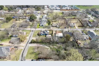 124 E 6th Street, Lancaster, TX 75146 - Photo 9