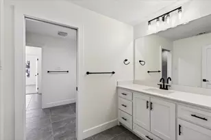 114 Castlewood Rd, Enchanted Oaks, TX 75156 - Photo 27