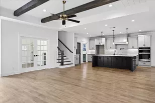 114 Castlewood Rd, Enchanted Oaks, TX 75156 - Photo 1