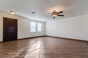 2609 Annalea Ln, Little Elm, TX 75068 - Photo 5