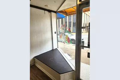 215 N Travis Street #B, Sherman, TX 75090 - Photo 7