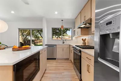 2211 Longwood Lane, Dallas, TX 75228 - Photo 13