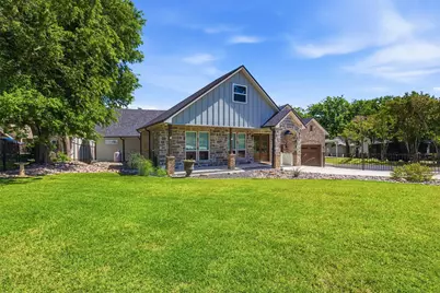 11754 North Court, Azle, TX 76020 - Photo 3
