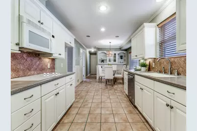 12123 Landlock Drive, Dallas, TX 75218 - Photo 17