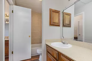 3639 W Northgate Dr, Irving, TX 75062 - Photo 23