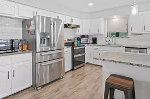 11186 Lakeside Ln, Mabank, TX 75156 - Photo 7