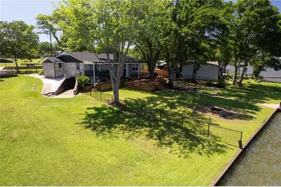 11186 Lakeside Lane, Mabank, TX 75156 - Photo 33