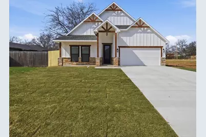 3840 Waldorf Street, Fort Worth, TX 76119 - Photo 1