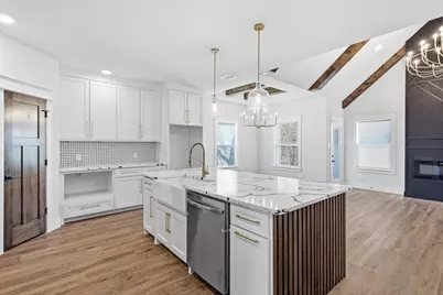 3840 Waldorf Street, Fort Worth, TX 76119 - Photo 7