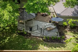 10544 Cox Ln, Dallas, TX 75229 - Photo 31