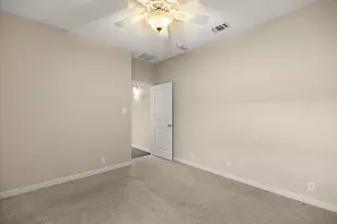 211 Turner Cir, Granbury, TX 76048 - Photo 23