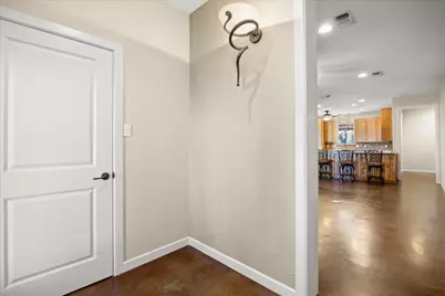 211 Turner Circle, Granbury, TX 76048 - Photo 3