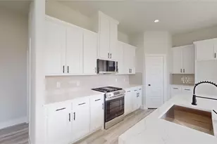 2339 4th St, Grand Prairie, TX 75051 - Photo 7