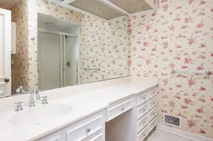 5805 Farquhar Ln, Dallas, TX 75209 - Photo 23