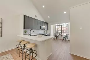 4145 Briar Hill Dr, Grand Prairie, TX 75052 - Photo 5