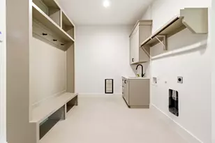 6726 Park Ln, Dallas, TX 75225 - Photo 25