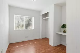 1329 Fox Hollow Ct, Pelican Bay, TX 76020 - Photo 21