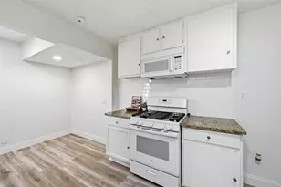 2813 La Monde Terrace, Sansom Park, TX 76114 - Photo 7