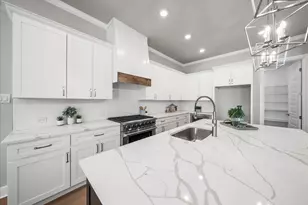 6421 Starlight Ranch Rd, Godley, TX 76044 - Photo 11