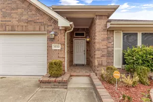 1032 Bending Oak Dr, Cedar Hill, TX 75104 - Photo 1