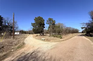 4185 Rock Creek Rd, Whitesboro, TX 76273 - Photo 3