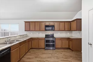 4103 Passage Wy, Lancaster, TX 75146 - Photo 7