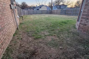 903 Worden Dr, Cedar Hill, TX 75104 - Photo 15