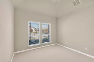 909 Foxtail Dr, Mansfield, TX 76063 - Photo 25