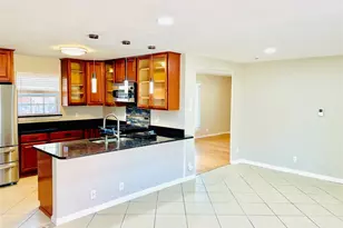 534 E Spring Valley Road E, Richardson, TX 75081 - Photo 7