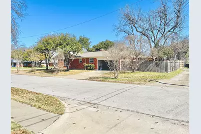 534 E Spring Valley Road E, Richardson, TX 75081 - Photo 31