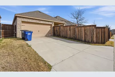2332 Copal Drive, Little Elm, TX 76227 - Photo 25
