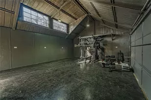 907 Cherry St, Graham, TX 76450 - Photo 37