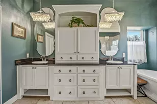 907 Cherry St, Graham, TX 76450 - Photo 25