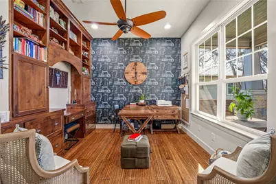 907 Cherry Street, Graham, TX 76450 - Photo 5