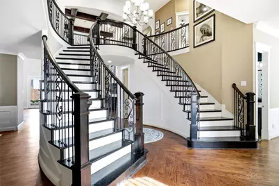 4007 Barlow Court, Mansfield, TX 76063 - Photo 9