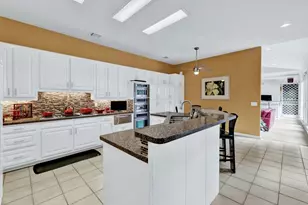 11622 Valleydale Dr, Dallas, TX 75230 - Photo 9