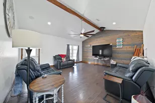 151 Roble Ct, Weatherford, TX 76088 - Photo 9