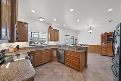 151 Roble Court, Weatherford, TX 76088 - Photo 15