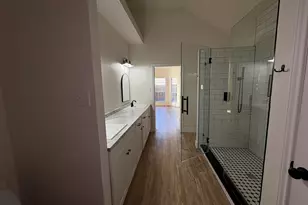 2801 Country Villa Cir, Carrollton, TX 75006 - Photo 21