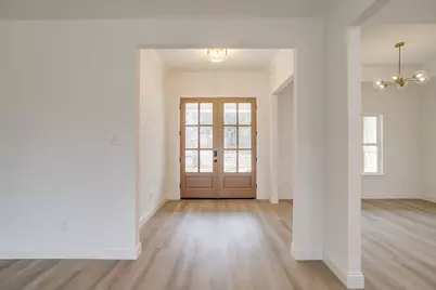 6705 Westover Drive, Granbury, TX 76049 - Photo 5