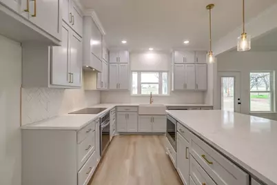 6705 Westover Drive, Granbury, TX 76049 - Photo 9